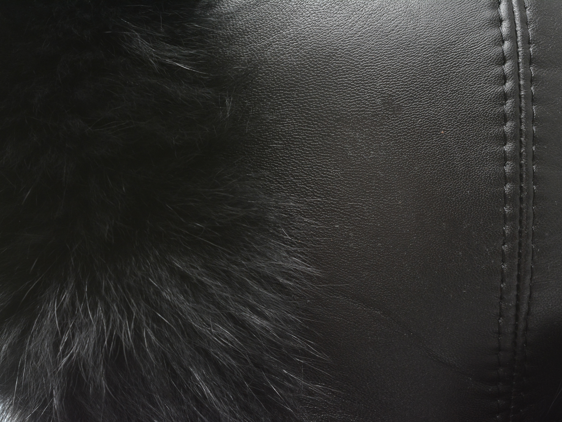 Poze Caciula KLOP neagra, ZIMUSKA, din piele naturala otter.ro