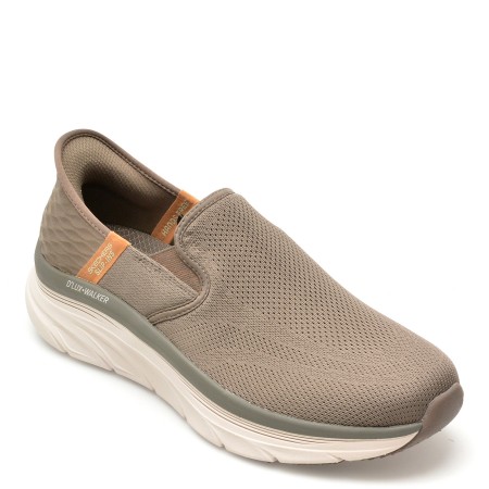 Pantofi sport SKECHERS maro, D LUX WALKER, din material textil