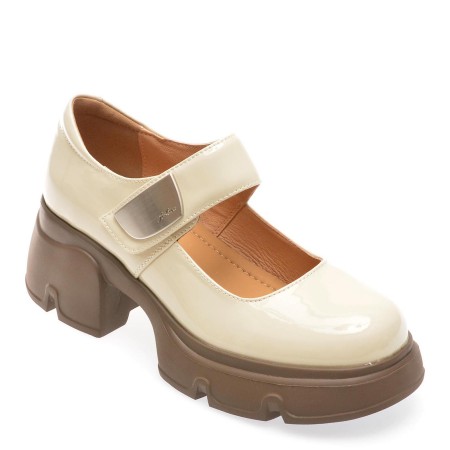 Pantofi casual FLAVIA PASSINI bej, 23210, din piele naturala lacuita, femei