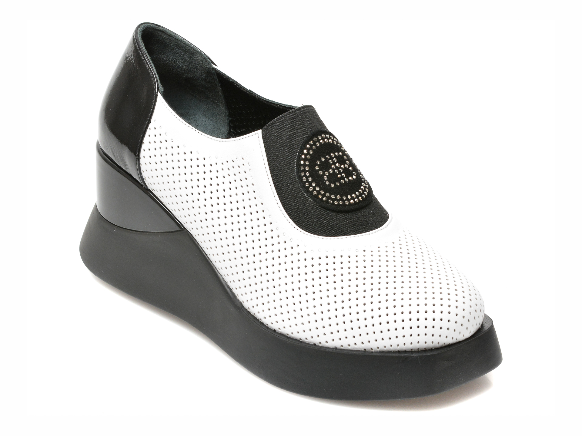 Pantofi EPICA albi, 131357, din piele naturala 2023 ❤️ Pret Super Black Friday otter.ro imagine noua 2022