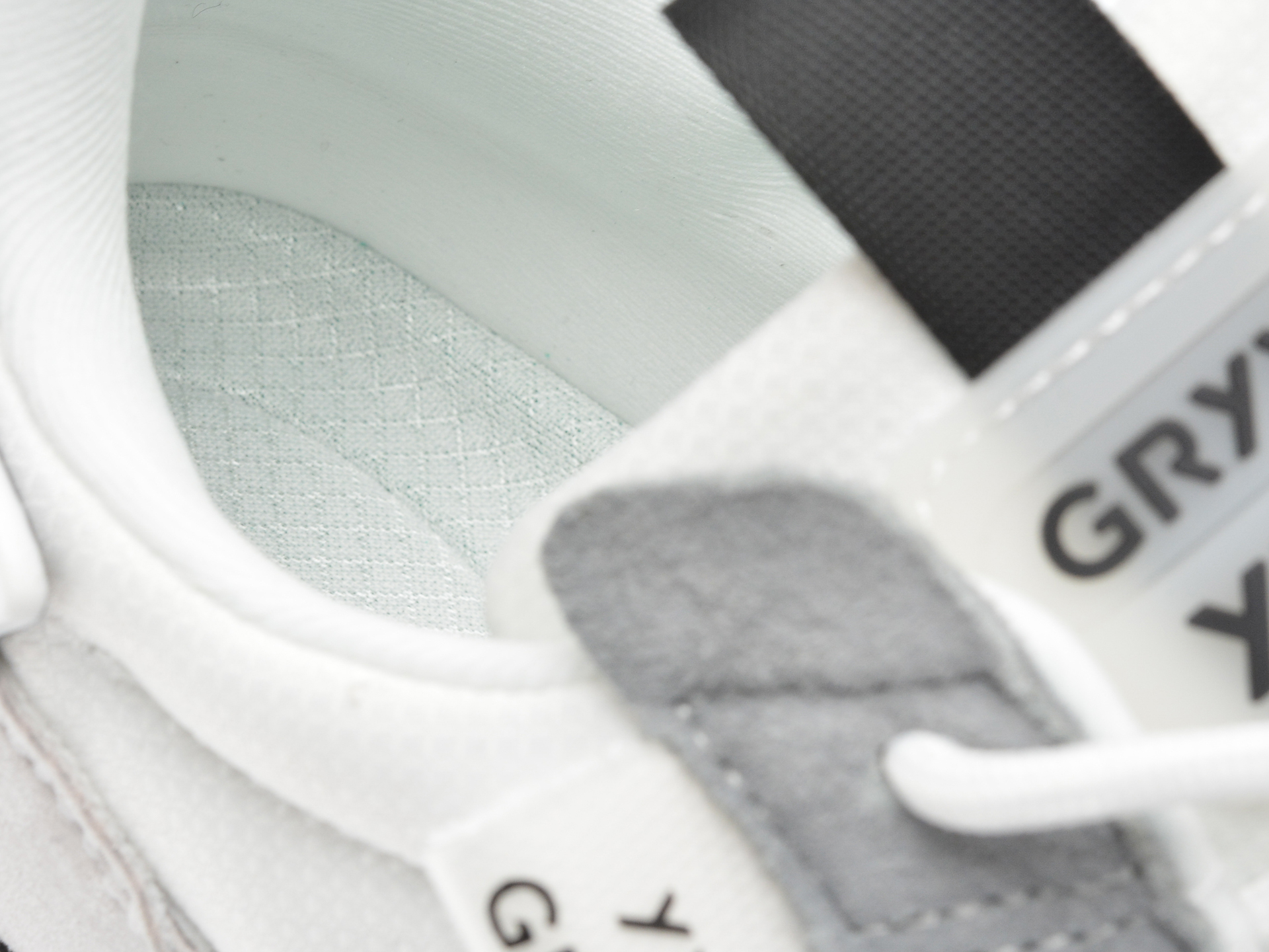 Poze Pantofi GRYXX albi, 91013, din material textil si piele intoarsa otter.ro