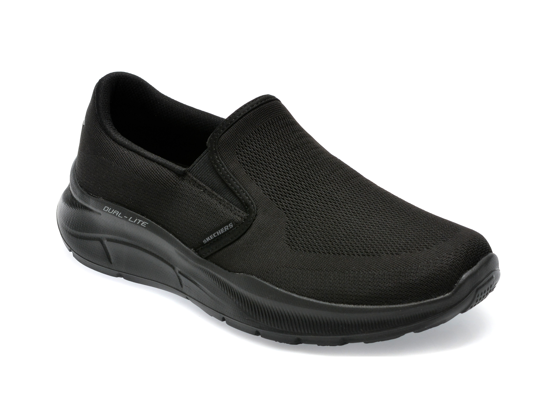 Pantofi SKECHERS negri, EQUALIZER 5.0, din material textil /barbati/pantofi imagine noua