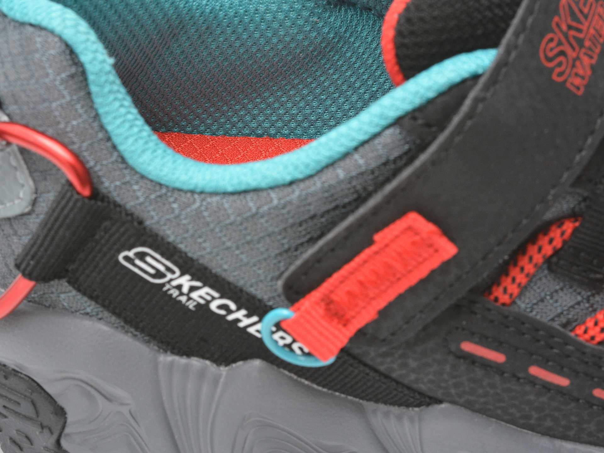 Pantofi sport SKECHERS negri, VELOCITREK, din piele ecologica si material textil - 3