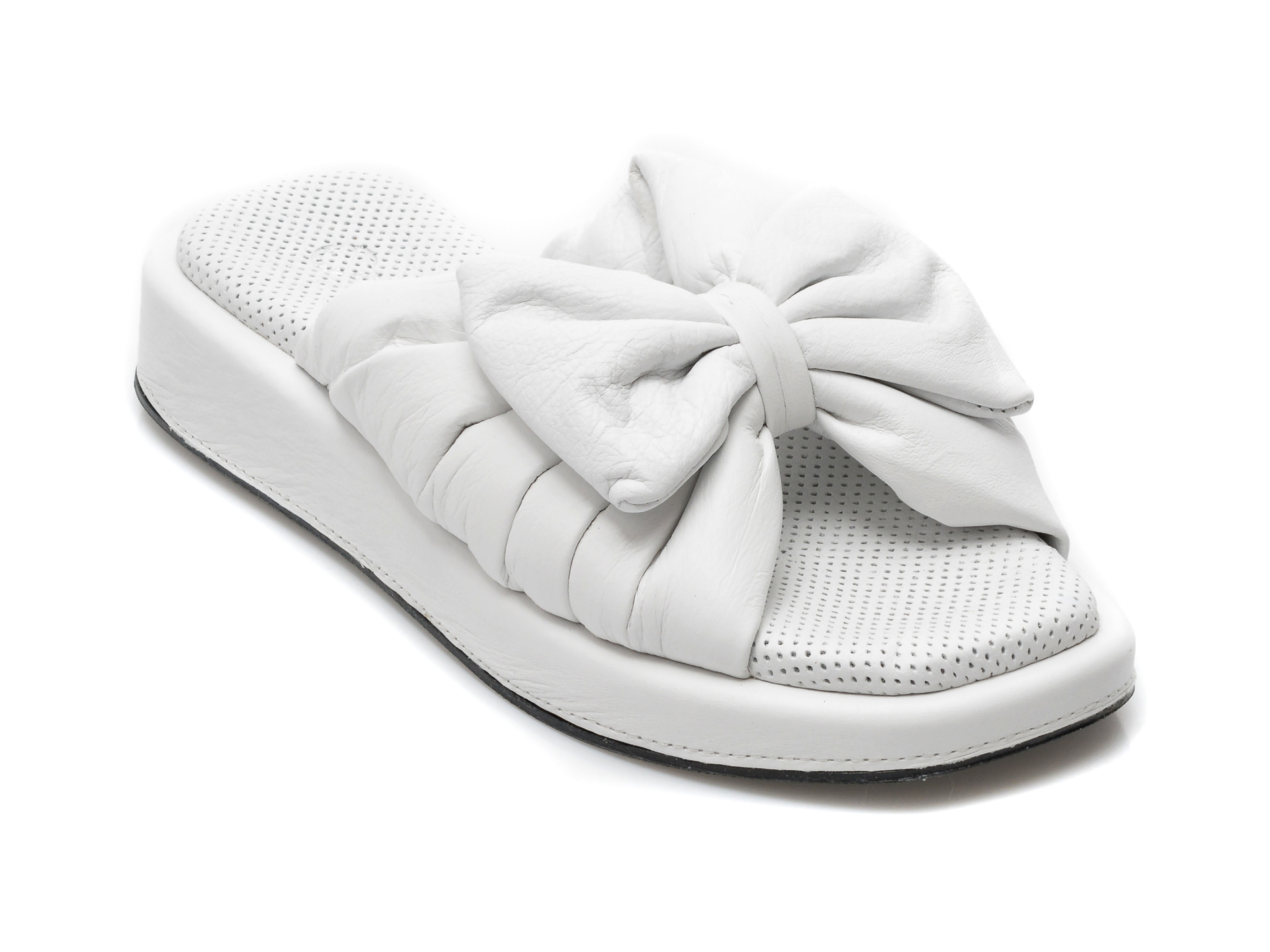 Papuci CASSIDO albi, 8151, din piele naturala /femei/papuci imagine noua