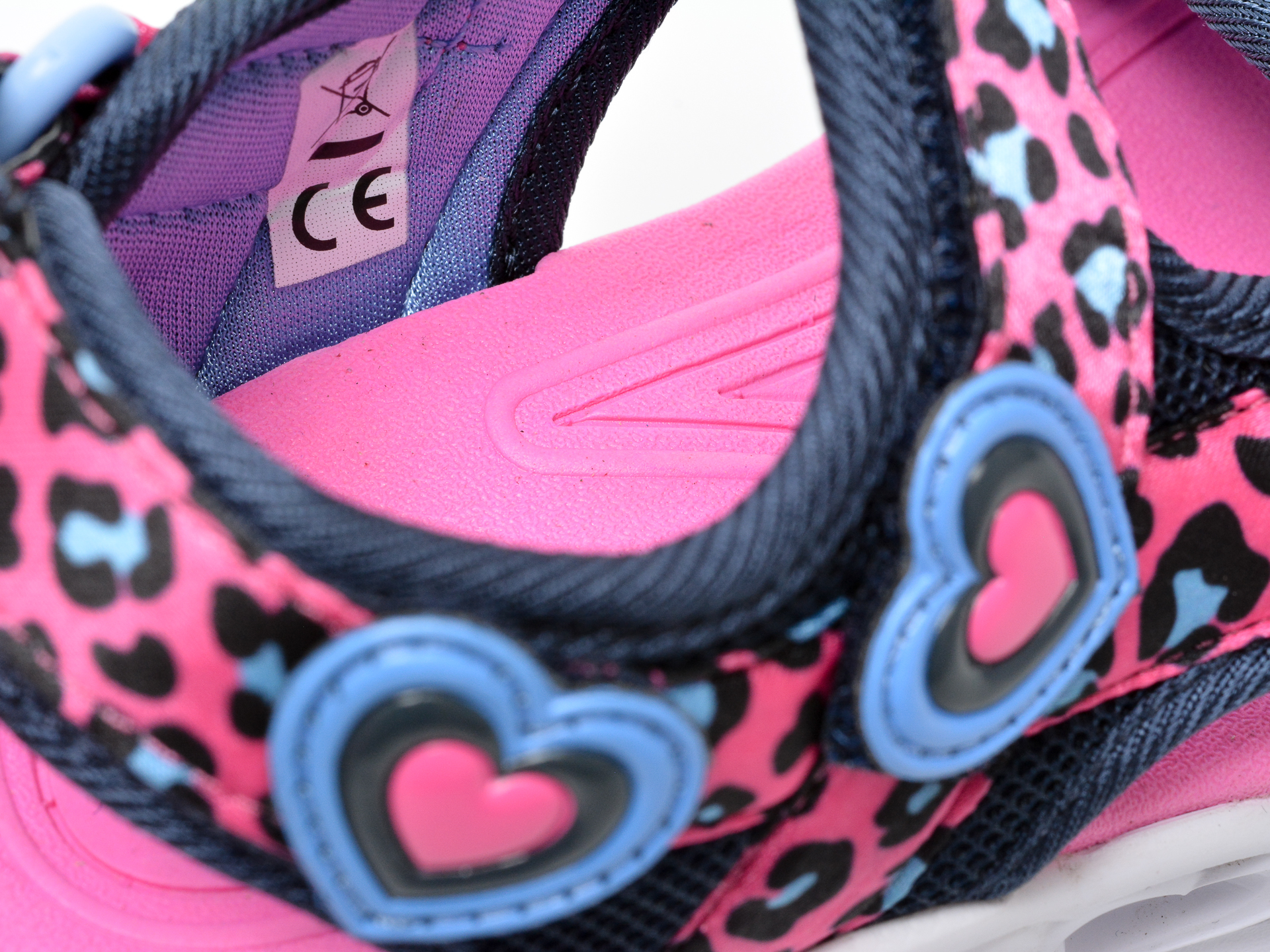 Sandale SKECHERS roz, Heart Lights Sandals Savvy Cat, din material textil - 3